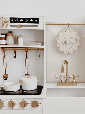 Personalisiertes Hier kocht - Schild