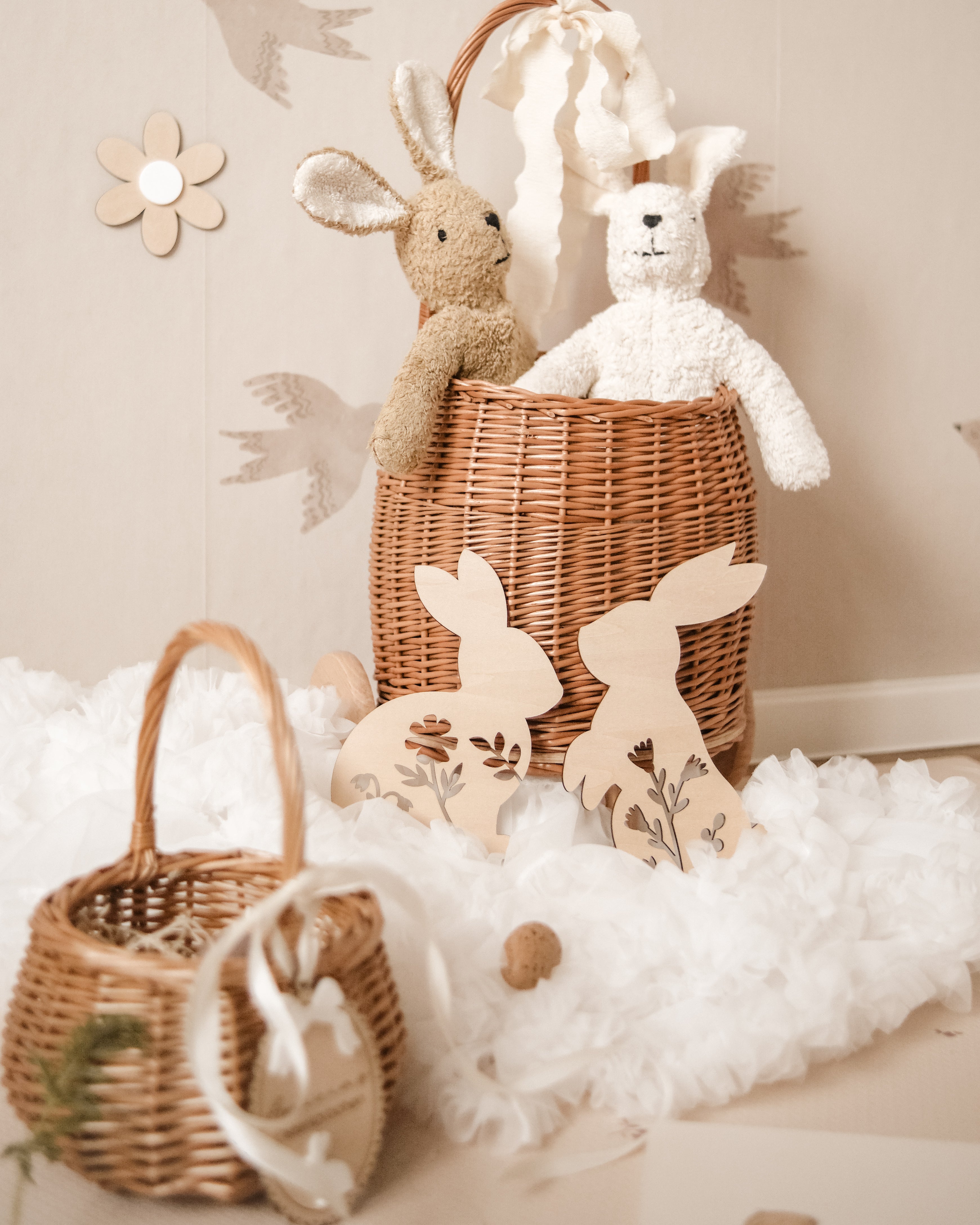 Hasen aus Holz floral