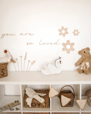 3 Holzblumen Birke Weiß – Elegante Blütenwanddeko fürs Kinderzimmer