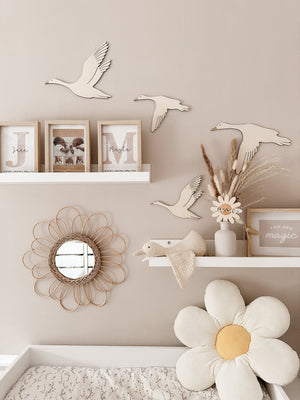 4 Fluggänse aus Holz - graviert