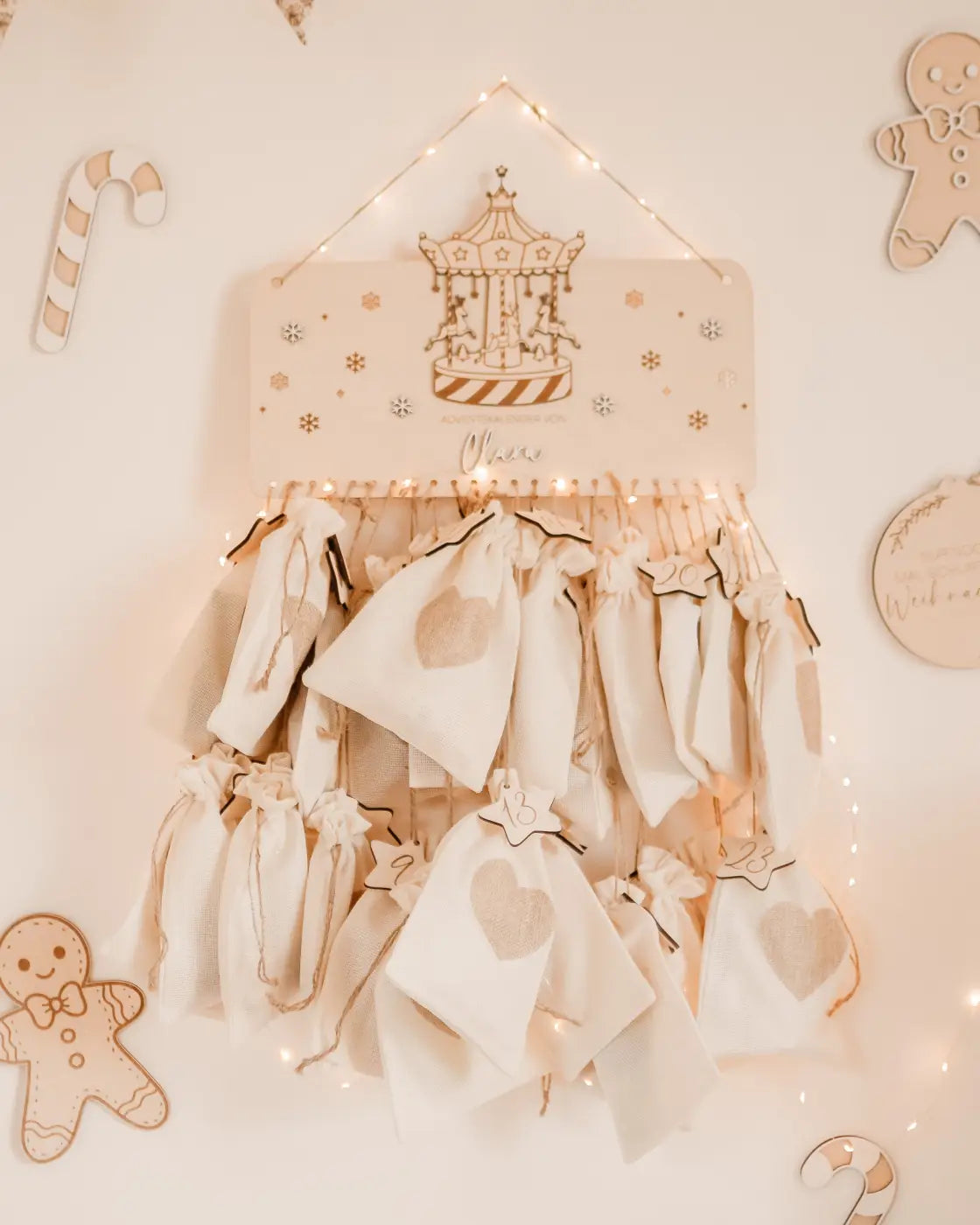 Adventskalender aus Holz personalisiert - Karussell