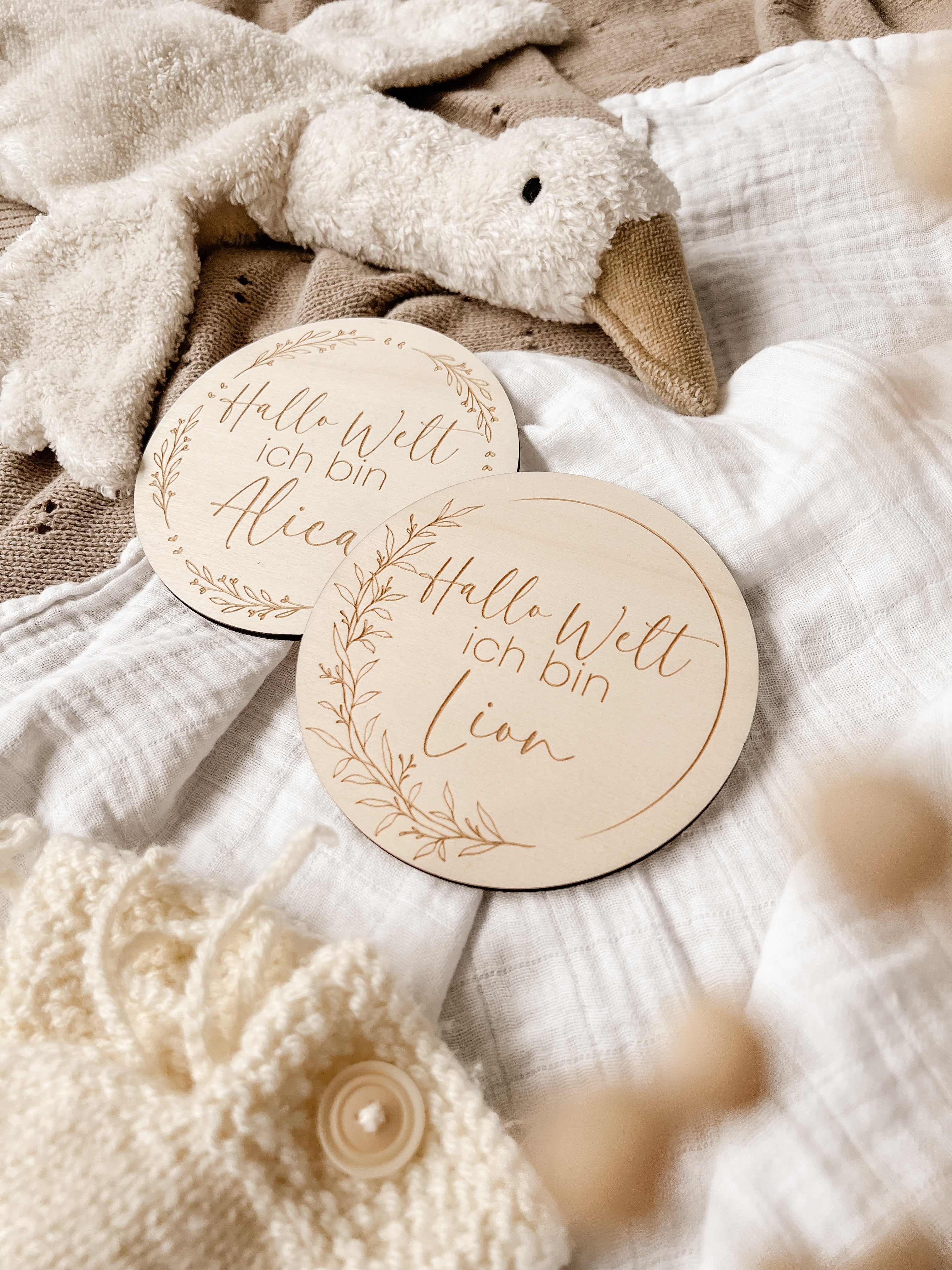 Hallo Welt Meilensteinkarte personalisiert - BohoWildflowerVibes