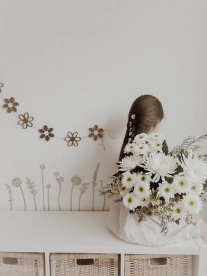 Holzblumen Girlande, Wimpelkette, Dekoration Kinderzimmer und Babyzimmer - BohoWildflowerVibes