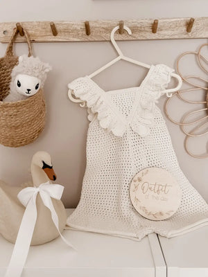 Outfit of the day - Meilensteintafel Meilensteinkarte Holztafel Holzschild