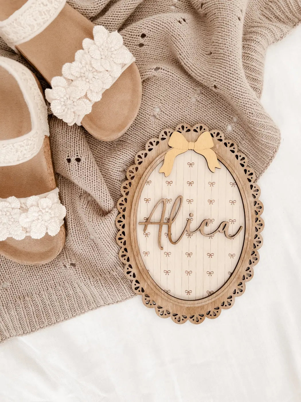 Personalisierte Holztafel im Vintagestil