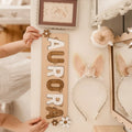 Personalisiertes Steckpuzzle mit Namen und Blumen aus Holz für Kinder ab 3 Jahren