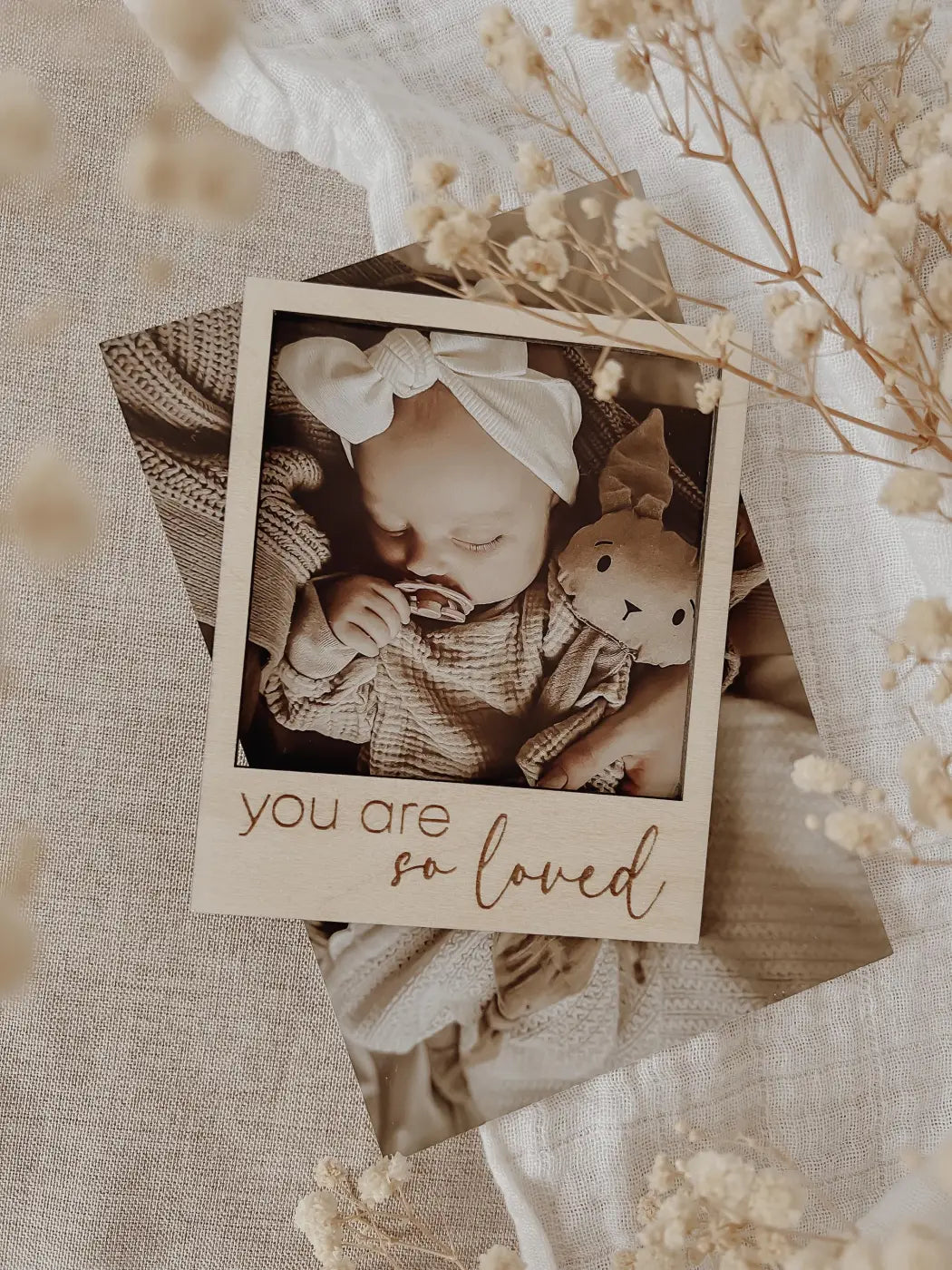 Polaroid Rahmen, Fotorahmen aus Holz - you are so loved - BohoWildflowerVibes