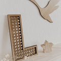 Rattan Buchstabe aus Holz - Nussbraun, Wanddekoration, Alphabet, Kinderzimmer und Babyzimmer - BohoWildflowerVibes