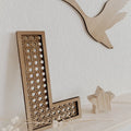 Rattan Buchstabe aus Holz - Nussbraun, Wanddekoration, Alphabet, Kinderzimmer und Babyzimmer - BohoWildflowerVibes