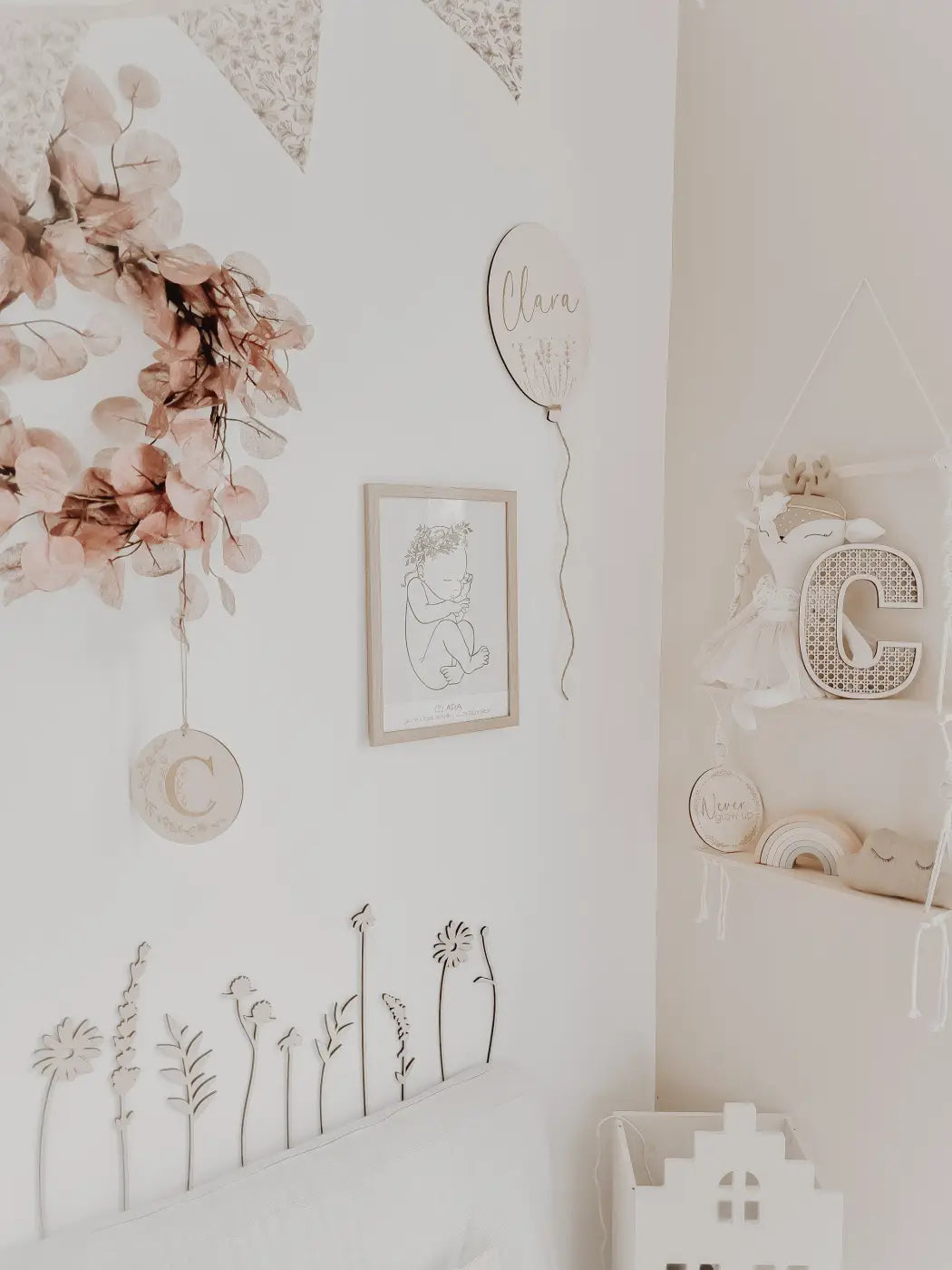Rattan Buchstabe aus Holz, Wanddekoration, Alphabet, Kinderzimmer und Babyzimmer - BohoWildflowerVibes