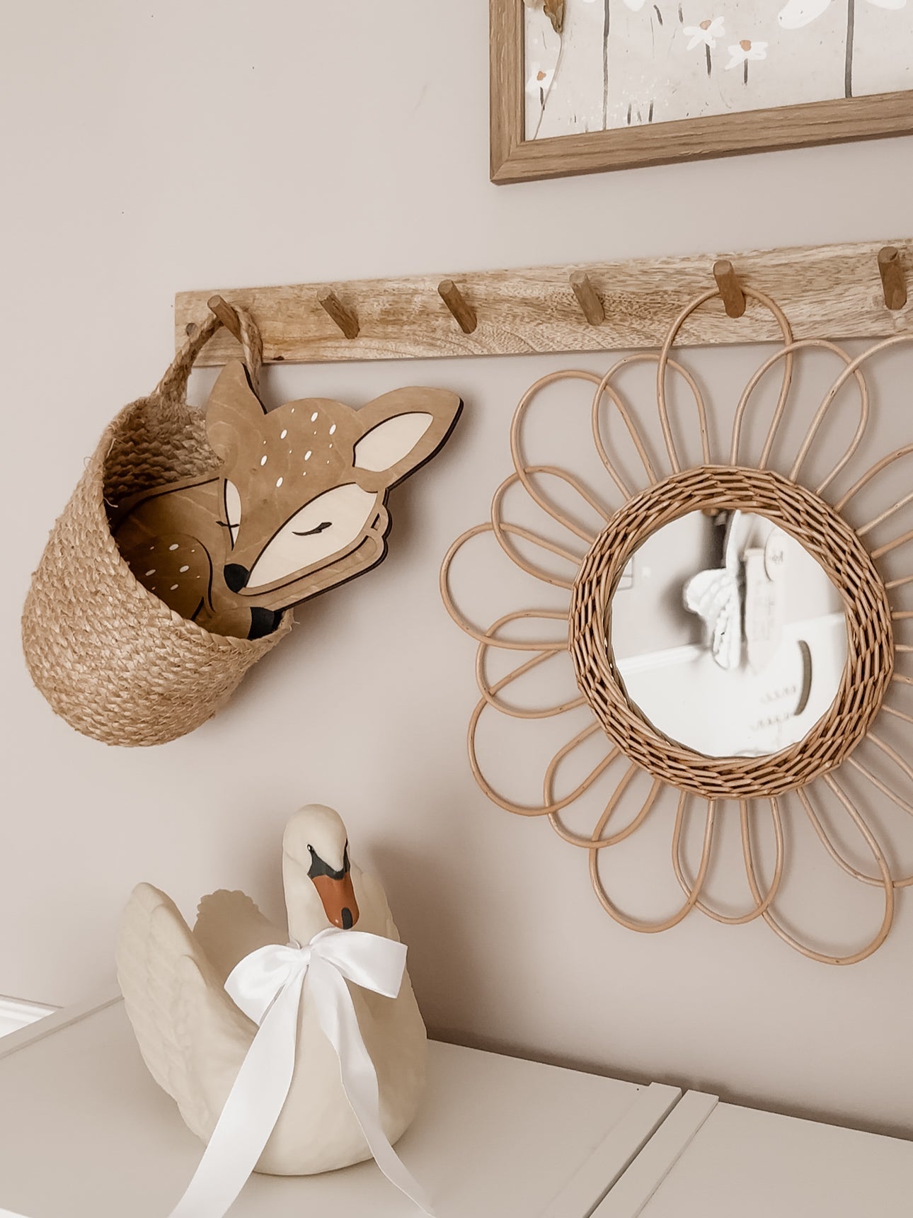 Reh aus Holz - nussbraun Birke