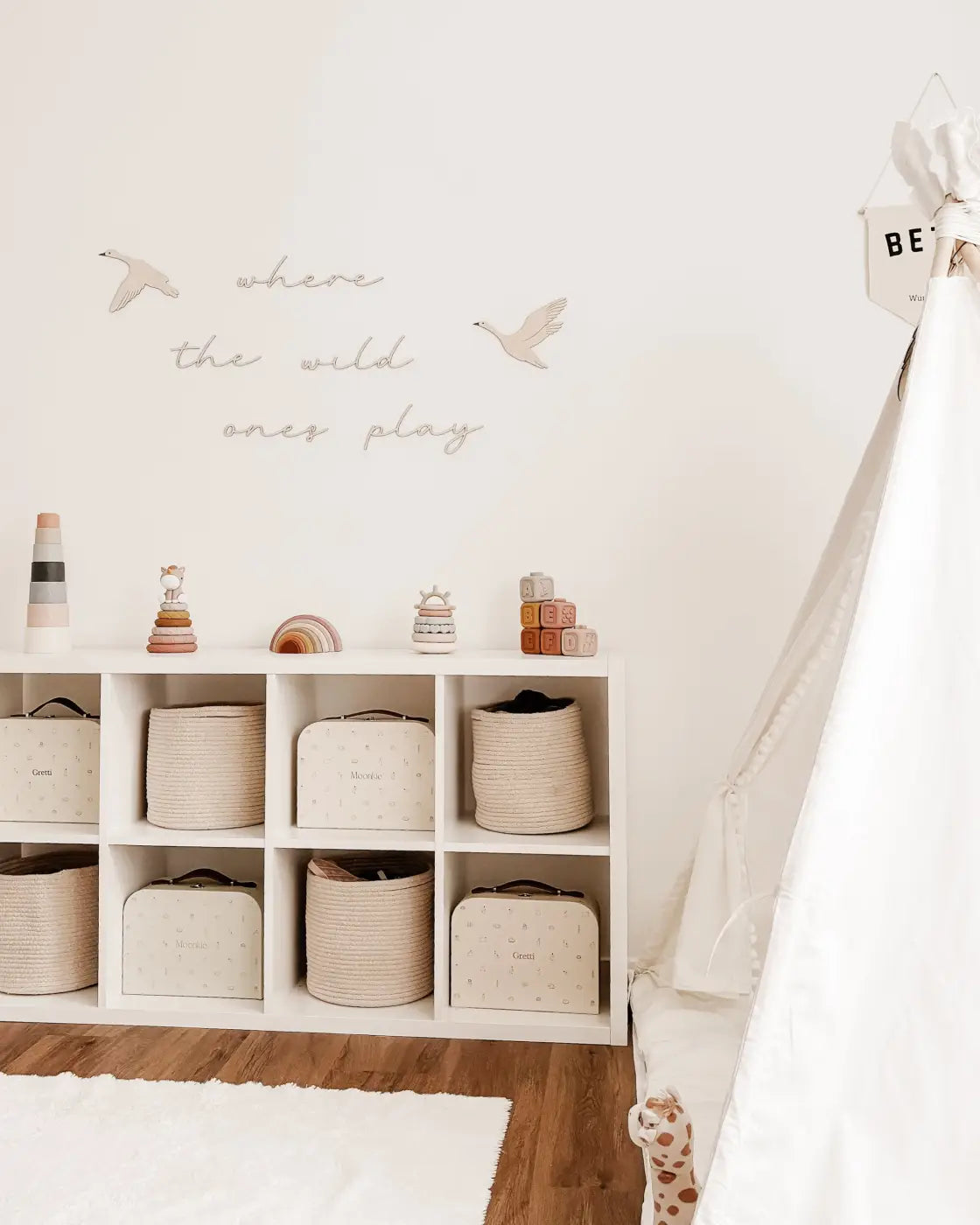 Schriftzug- where the wild ones play