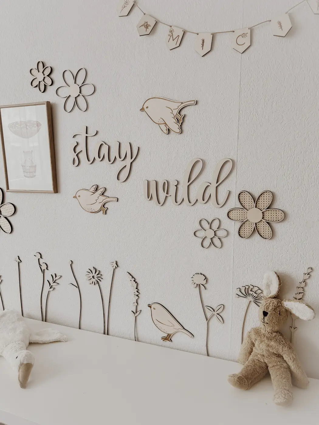 Schriftzug - stay wild - BohoWildflowerVibes