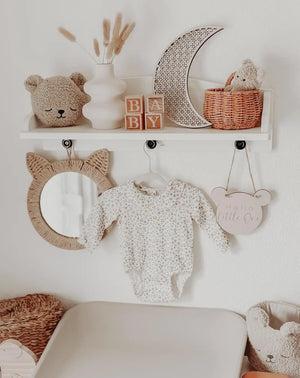 Teddy Tafel - hello little one Schild, Dekoration für Babyzimmer und Kinderzimmer zum aufhängen - BohoWildflowerVibes